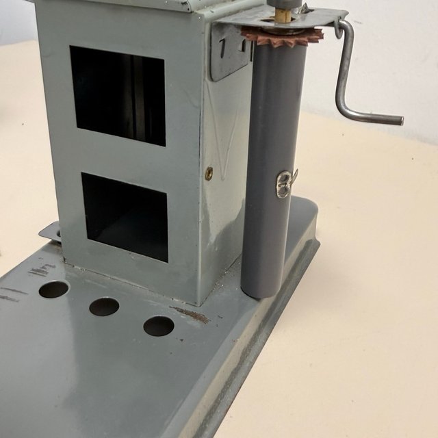 Antiguo cine proyector NIC con 31 peliculas y caja