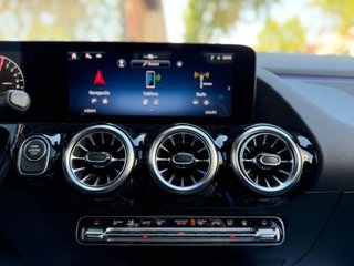 Mercedes-Benz GLA 250 e