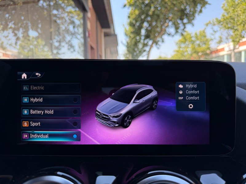 Mercedes-Benz GLA 2025, foto 23
