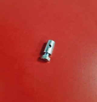 Prisionero Cable Embrague 6x10,5