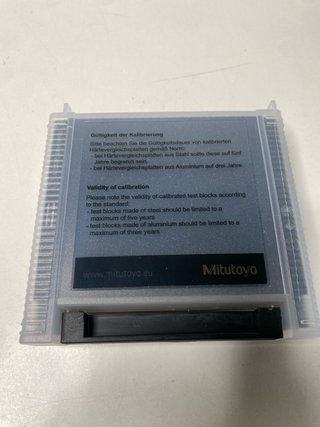 : Bloque Patrón Dureza Rockwell Mitutoyo 63ETB033