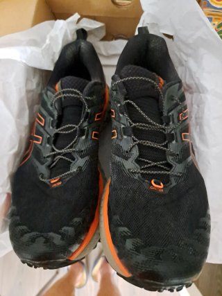 Asics Trabuco Max 44.5 Negro/Tomate