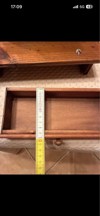Specchio da tavolo in legno con cassetto