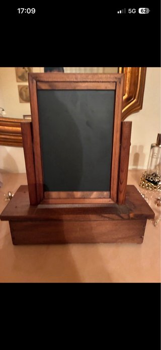 Specchio da tavolo in legno con cassetto
