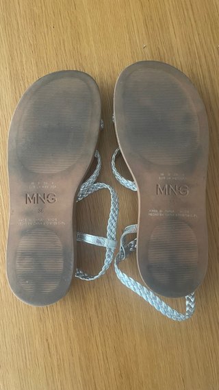 Sandalias Mango Kids plateadas talla 36