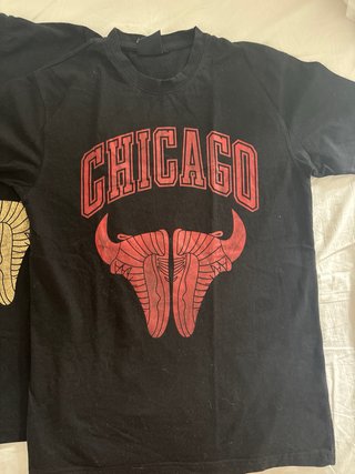 2 Camisetas Chicago Bulls Negra y Dorada