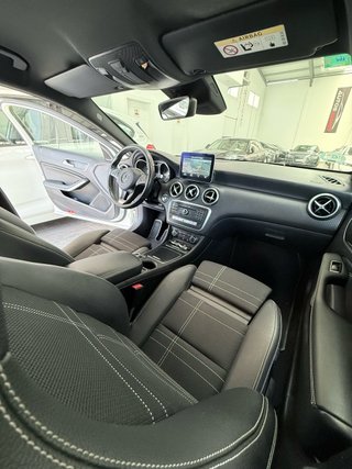Mercedes-Benz Clase A Mercedes-Benz Clase A A 200 d