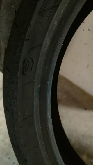 Neumáticos Dunlop D211 GP Race