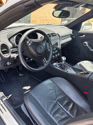 Slk del 2006 Con 200000 todo revisado un solo dueñ
