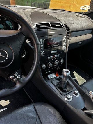 Slk del 2006 Con 200000 todo revisado un solo dueñ