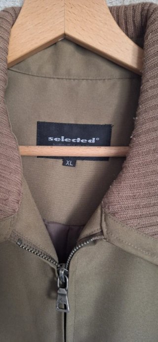 Chaqueta beige hombre