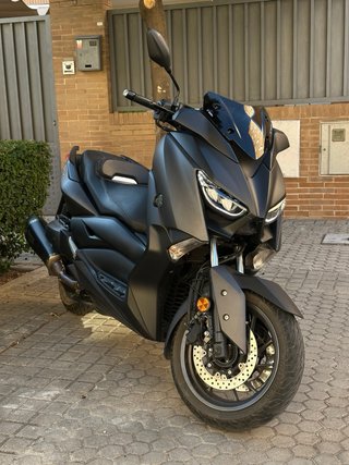 Yamaha X-Max 400 (2019) - 13.800 km