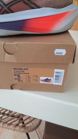 Zapatillas de running Asics Megablast – Talla 44