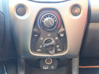 Toyota Aygo City 2016