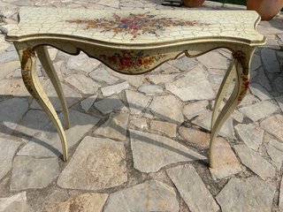 Mesa auxiliar vintage mármol y madera