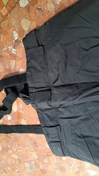 Pantalones de esquí negros con tirantes