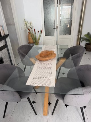 Mesa de comedor de cristal y roble (sin sillas)