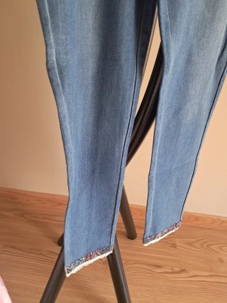 Calças ganga estilo legging tam M