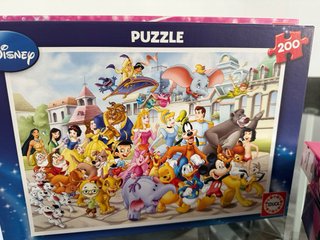 Lote 4 Puzzles Disney y Trolls