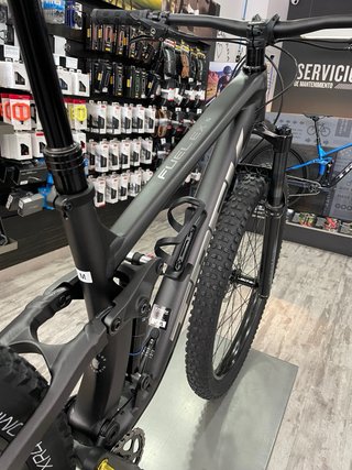Bicicleta Trek Fuel EX 5