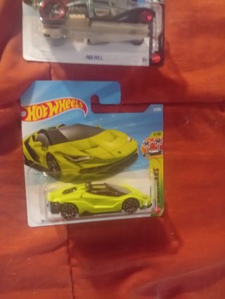 Lote 4 coches Hot Wheels