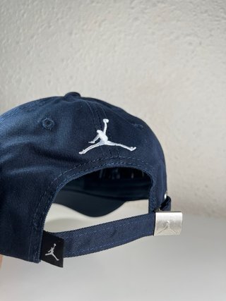 Gorra Jordan Classic99 Flex Negra y Azul