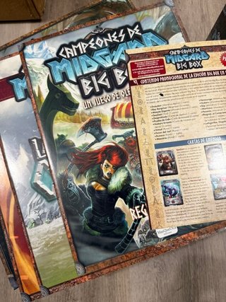 Champions of Midgard (Español) - Como nuevo