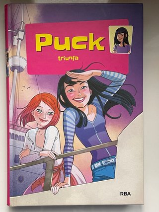 Libro “Puck triunfa” RBA tapa dura, juvenil