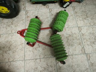 Tractor John Deere con accesorios