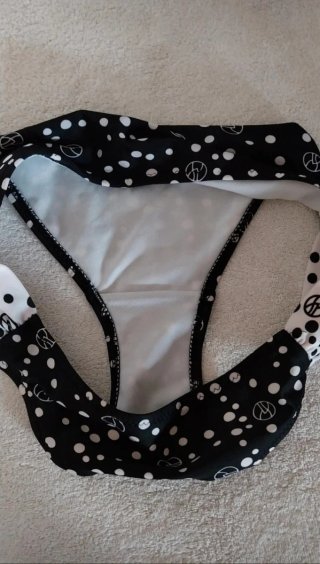 Bikini. T.S