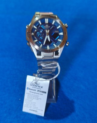 Casio Edifice Bluetooth WR10BAR Dorado