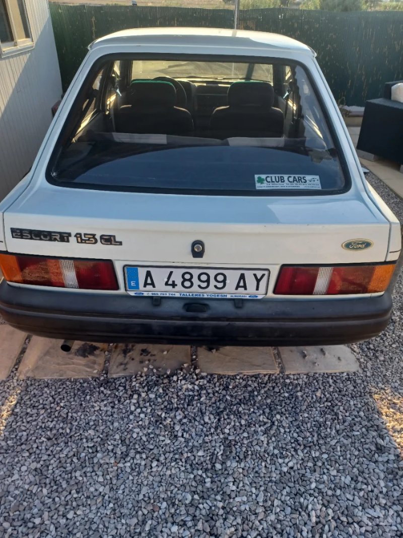 Ford Escort 1996 - foto 1