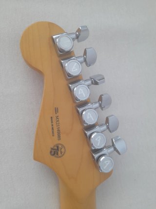 Guitarra Eléctrica Blanca