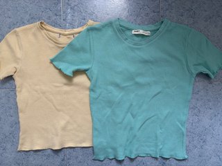 Lote 2 camisetas elásticas gofradas Pull&Bear