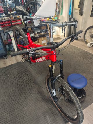 Trek Slash 9.9 RSL