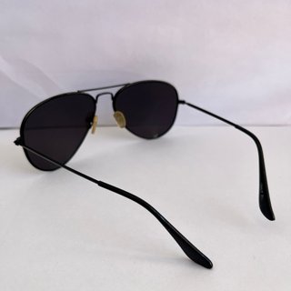 Gafas de sol aviador negras con funda