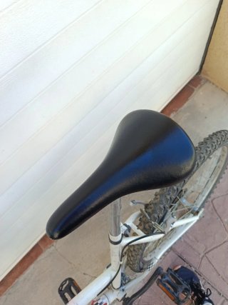 Bicicleta Montaña Top Trotter roja y blanca 26"