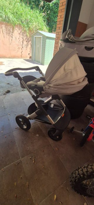 Carrito Bebé Stokke Gris