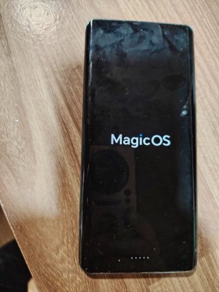 Móvil Honor Magic 7 con Relqalo  Funda de Oso
