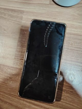 Móvil Honor Magic 7 con Relqalo  Funda de Oso
