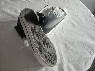 Zapatillas abotinadas mujer negras