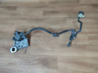 Frenada trasera Yamaha FZ6