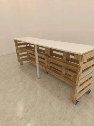 Mostrador de madera para tienda