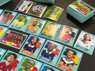 Lote 570 cromos diferentes Panini Mundial 2026