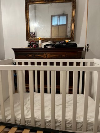 Cuna blanca IKEA + colchón + protrector + sábanas