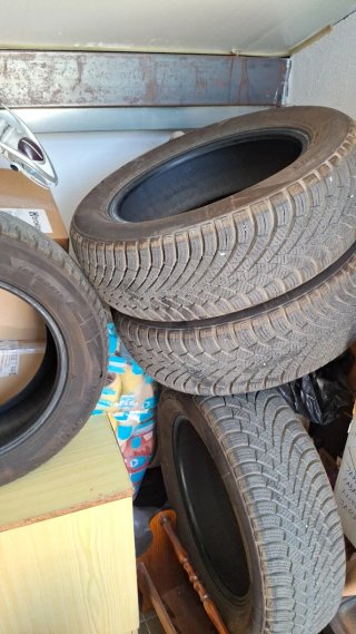 Neumáticos Invierno Seat Ibiza 185/60R15 84H