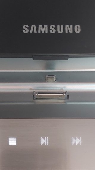 Minicadena Samsung MM-E430 CD/DVD/USB/Dual Dock