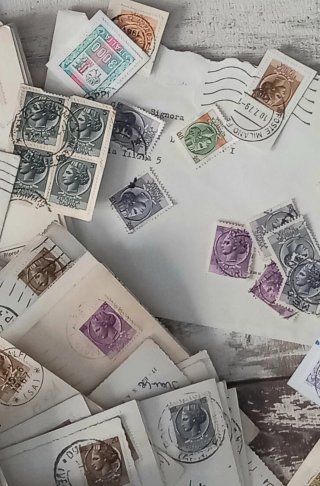 LOTTO OLTRE 1000 FRANCOBOLLI SIRACUSANA ITALIA
