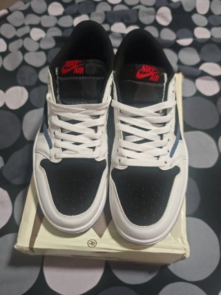 Jordan 1 Low UNC Travis Scott 43 nuove poco tratt