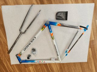 Cuadro Colnago + Llantas Campagnolo